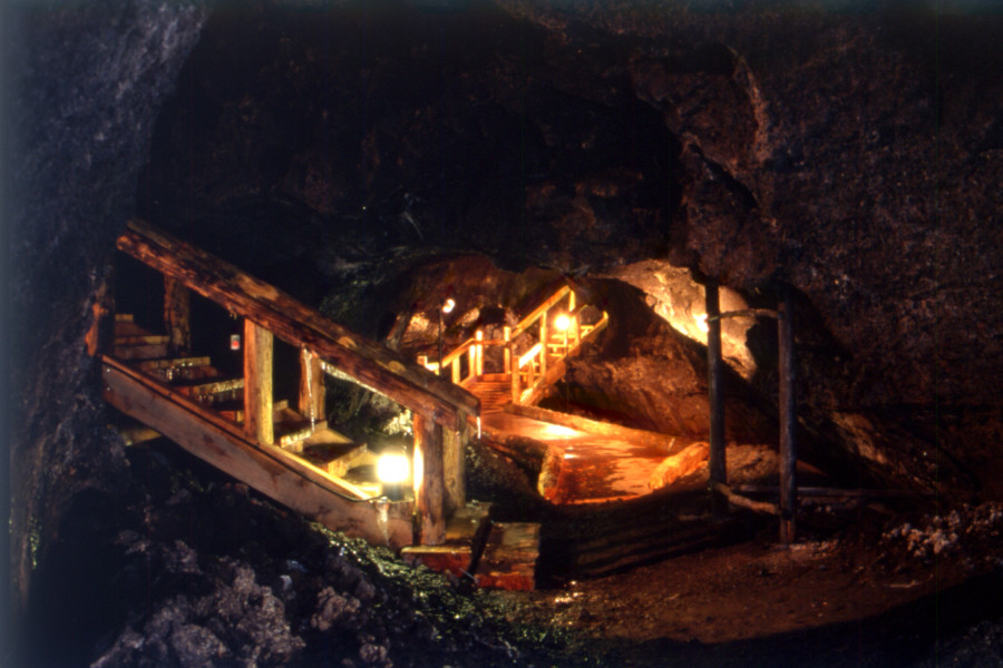 Hồ Saco hang dơi